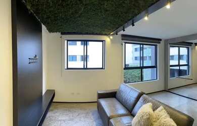 Imagem: O apartamento possui 2 Dormitórios, 2 Banheiros, 1 Vaga na