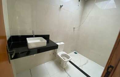 Imagem 10: Casa nova com fino acabemento e ambientes amplos no bairro Belvedere por apenas