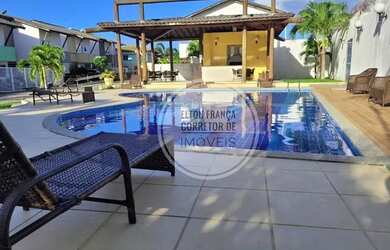 Imagem: A casa em condomínio possui 4 Dormitórios, 4 Banheiros, 2