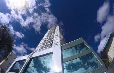 Imagem: O apartamento possui 1 Dormitório, 2 Banheiros, 1 Vaga na garagem