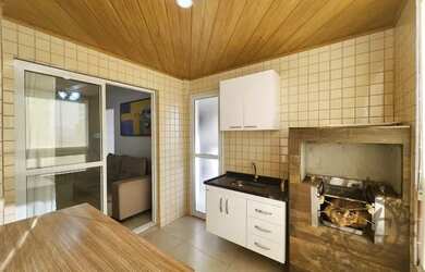 Imagem: O apartamento possui 1 Dormitório, 1 Banheiro, 45m² de Área