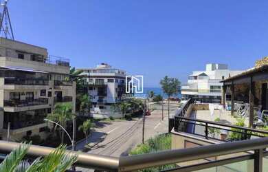 Imagem: A casa em condomínio possui 3 Dormitórios, 4 Banheiros, 3