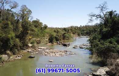 Imagem: O terreno possui 20000m² de Área e está localizado em Setor