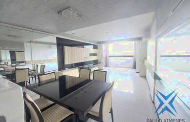 Imagem: O apartamento possui 3 Dormitórios, 3 Banheiros, 2 Vagas na