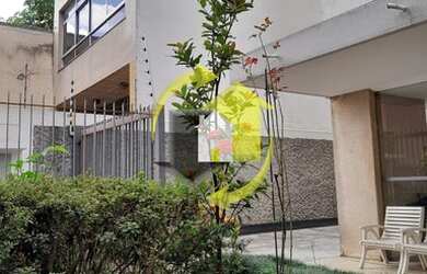 Imagem: O apartamento possui 2 Dormitórios, 2 Banheiros, 65m² de Área