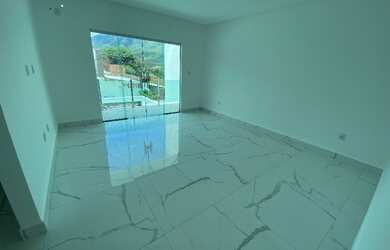 Imagem 12: Casa nova com fino acabemento e ambientes amplos no bairro Belvedere por apenas