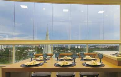 Imagem: O apartamento possui 4 Dormitórios, 4 Banheiros, 4 Vagas na