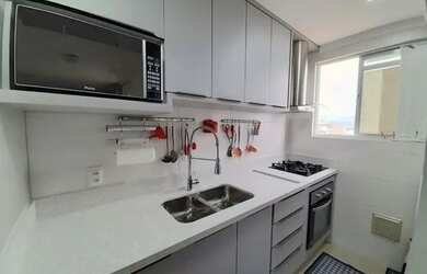 Imagem: O apartamento possui 2 Dormitórios, 2 Banheiros, 1 Vaga na