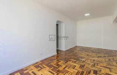 Imagem: O apartamento possui 2 Dormitórios, 2 Banheiros, 3 Vagas na