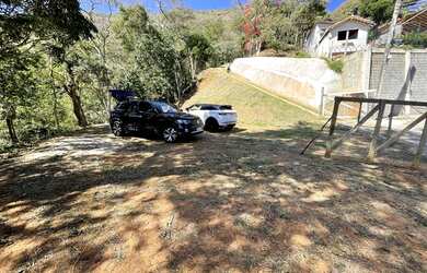 Imagem: O terreno possui 3192m² de Área e está localizado em Itaipava