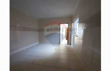 Imagem: O apartamento possui 2 Dormitórios, 1 Banheiro, 80m² de Área