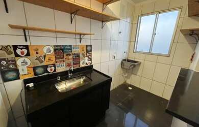 Imagem: O apartamento para alugar possui 2 Dormitórios, 1 Banheiro