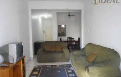 Imagem: O apartamento possui 1 Dormitório, 1 Banheiro, 1 Vaga na garagem