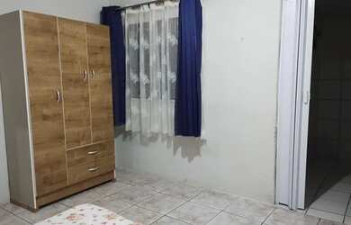 Imagem: O quarto está localizado em Itaum, Joinville para alugar por