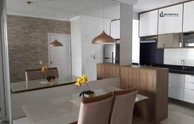 Imagem: O apartamento possui 2 Dormitórios, 2 Banheiros, 1 Vaga na