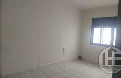 Imagem: O apartamento possui 1 Dormitório, 1 Banheiro, 1 Vaga na garagem