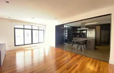 Imagem: O apartamento possui 2 Dormitórios, 3 Banheiros, 1 Vaga na