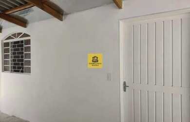 Imagem: A casa possui 1 Dormitório, 1 Banheiro e 50m² de Área e está