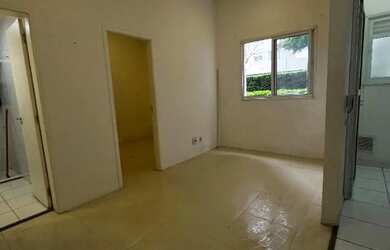 Imagem: O apartamento possui 1 Dormitório, 1 Banheiro, 42m² de Área