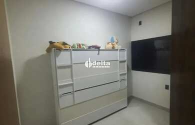 Imagem 11: Casa disponível para venda no bairro Jardim Holanda em Uberlândia MG