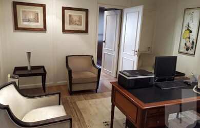 Imagem: O depósito possui 1 Vaga na garagem, 57m² de Área e está