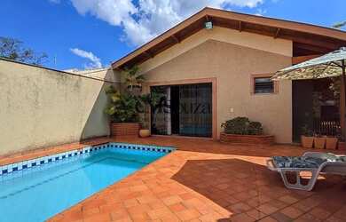 Imagem 1: Casa para venda e alugar 3 dormitórios (1 suíte), 295m², 3 Vila Fujita, Londrina