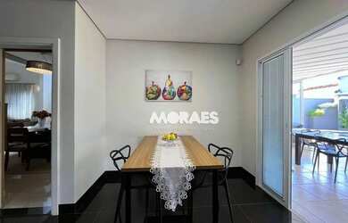 Imagem 15: Casa em Condomínio Fechado com 3 quartos à venda, 450 m² por R$ 1.800.000 - Residencial Ti