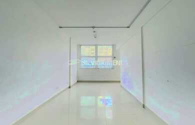 Imagem 8: Comercial Salas Comerciais no Centro com 67,39 (M²), quartos e vagas para Aluguel