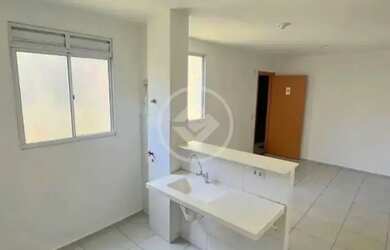 Imagem: O apartamento possui 2 Dormitórios, 1 Banheiro, 1 Vaga na garagem