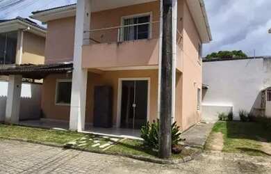 Imagem: A casa possui 4 Dormitórios, 4 Banheiros, 2 Vagas na garagem