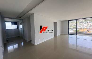 Imagem: O apartamento possui 3 Dormitórios, 3 Banheiros, 3 Vagas na