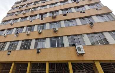 Imagem: O apartamento possui 4 Dormitórios, 4 Banheiros, 1 Vaga na