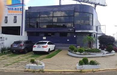 Imagem: O depósito possui 5 Vagas na garagem, 276m² de Área e está