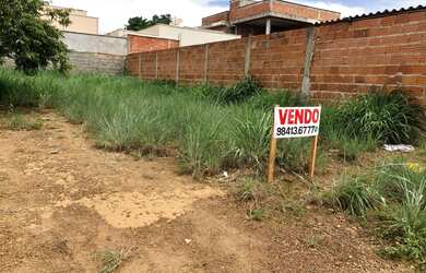 Imagem 4: Vendo Lote Residencial. 240m² de Área