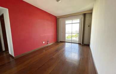 Imagem: O apartamento possui 2 Dormitórios, 2 Banheiros, 2 Vagas na