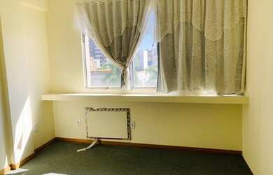 Imagem 8: Conjunto com três salas em esquina, na Itaqui com a João Abott