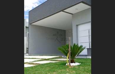 Imagem: A casa em condomínio possui 3 Dormitórios, 3 Banheiros, 4