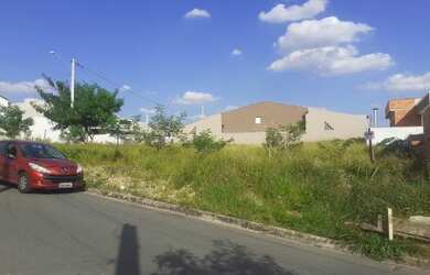 Imagem 7: Lote com excelente vizinhança por apenas $144.000 ou entrada mais 60...