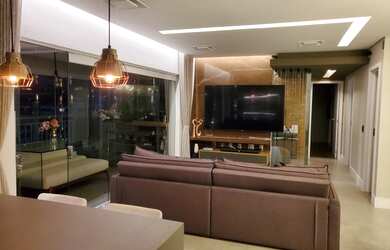 Imagem: O apartamento possui 3 Dormitórios, 4 Banheiros, 2 Vagas na