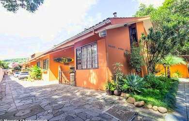 Imagem: A casa em condomínio possui 2 Dormitórios, 2 Banheiros, 2