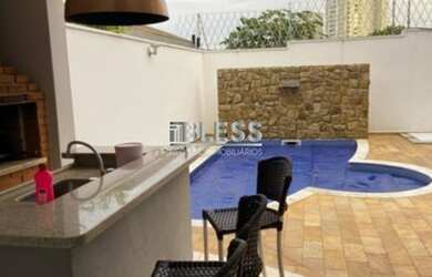 Imagem: A casa em condomínio possui 5 Dormitórios, 5 Banheiros, 4