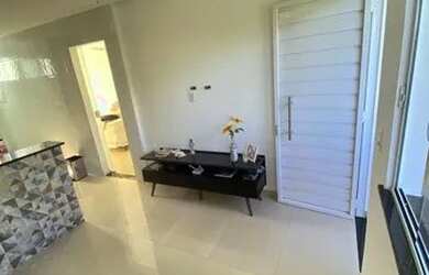 Imagem: A casa possui 1 Dormitório, 1 Banheiro e está localizado