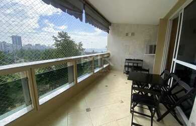 Imagem: O apartamento possui 2 Dormitórios, 4 Banheiros, 2 Vagas na