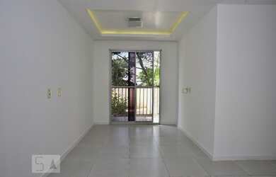 Imagem: O apartamento possui 2 Dormitórios, 1 Banheiro e 51m² de Área