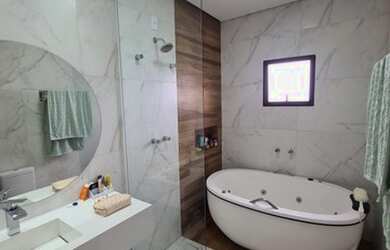 Imagem 3: Esplendorosa casa 224m2 a/c 3 suítes vista pra Serra