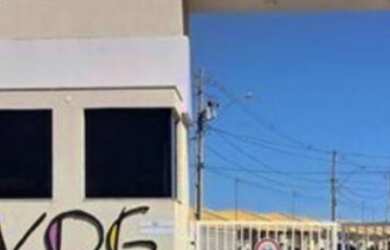 Imagem: A casa em condomínio possui 2 Dormitórios, 2 Banheiros e 2