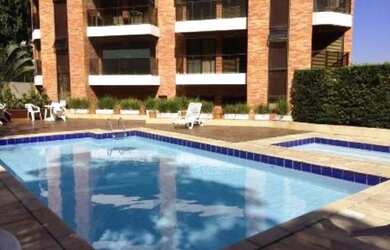 Imagem: O apartamento possui 3 Dormitórios, 2 Banheiros, 2 Vagas na