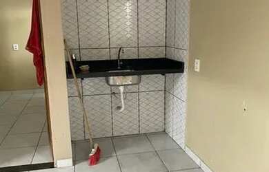 Imagem 5: Aluga-se apartamento 750. Varanda, 1 Banheiroe1 Dormitório