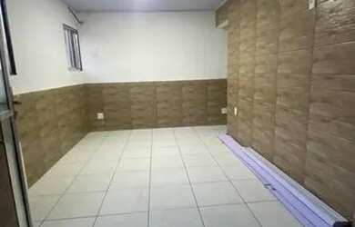 Imagem: A casa possui 2 Dormitórios, 2 Banheiros e está localizado