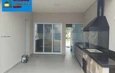 Imagem: A casa em condomínio possui 3 Dormitórios, 4 Banheiros, 4